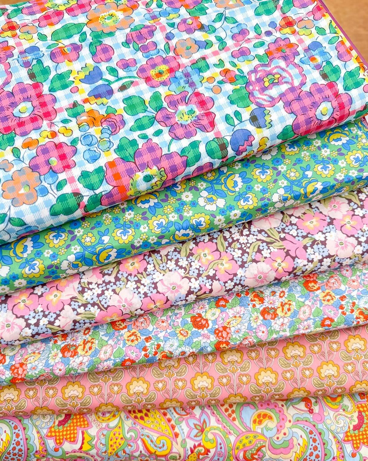 Liberty Floral Rebellion Bundle / Paisley Posy / 6 x 16th