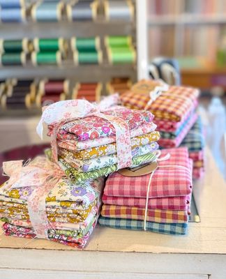 Bundles + Quilt Kits