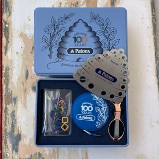 Patons Commemorative Kit