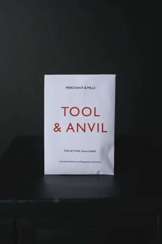 Merchant &amp; Mills Snap Tool &amp; Anvil