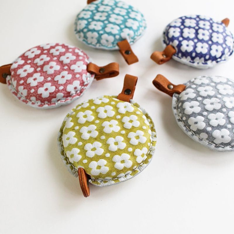 Cohana Tape Measure - Retractable - Leather Case