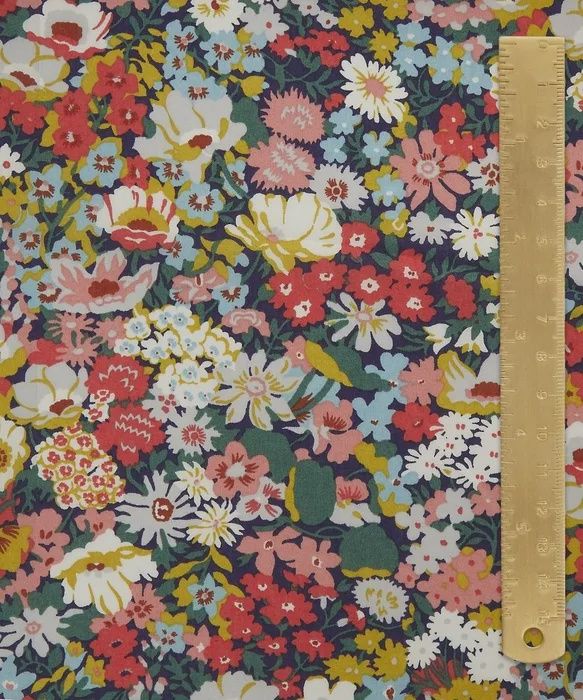 Liberty Tana Lawn - CC24 Thorpe C— 25cm