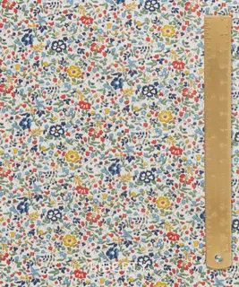 Liberty Tana Lawn - CC24 Katie and Millie A — 25cm
