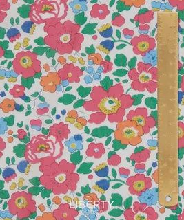 Liberty Tana Lawn - CC24 Betsy V — 25cm