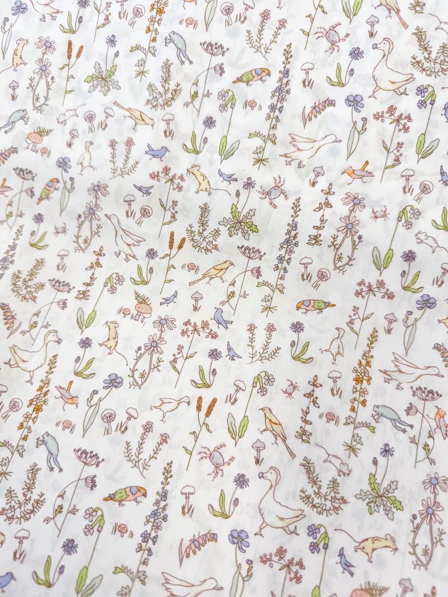 Liberty Tana Lawn - CC24 - Theo G-CC — 25cm