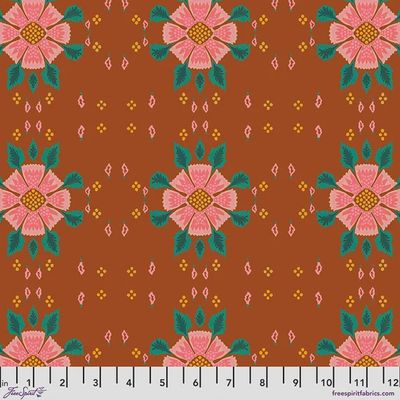 Folk Heart - Eyelet / Amber - 25cm