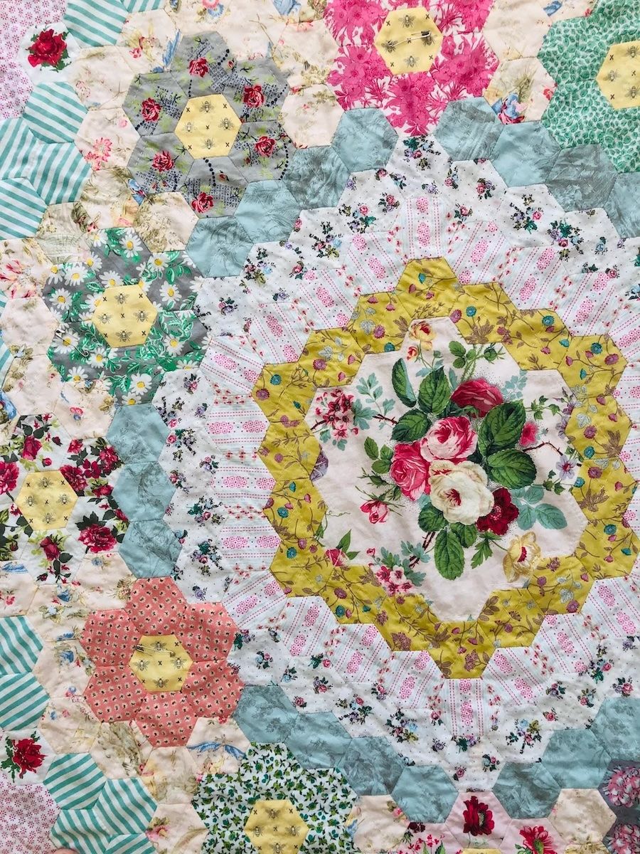 Tea and Cake Quilt Pattern + Templates / Judy Newman