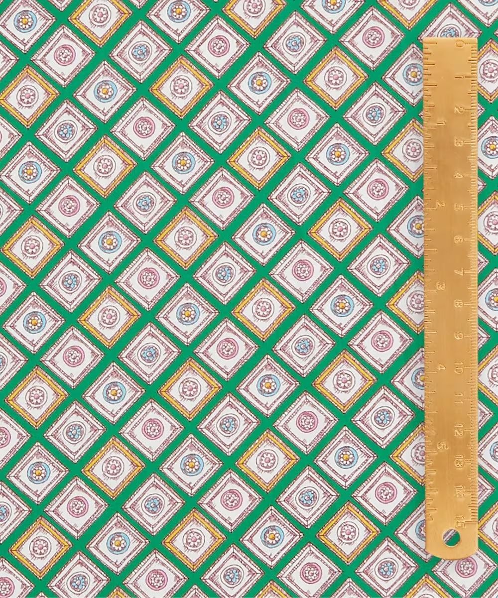 Liberty Tana Lawn - Grand Circle C - 25cm