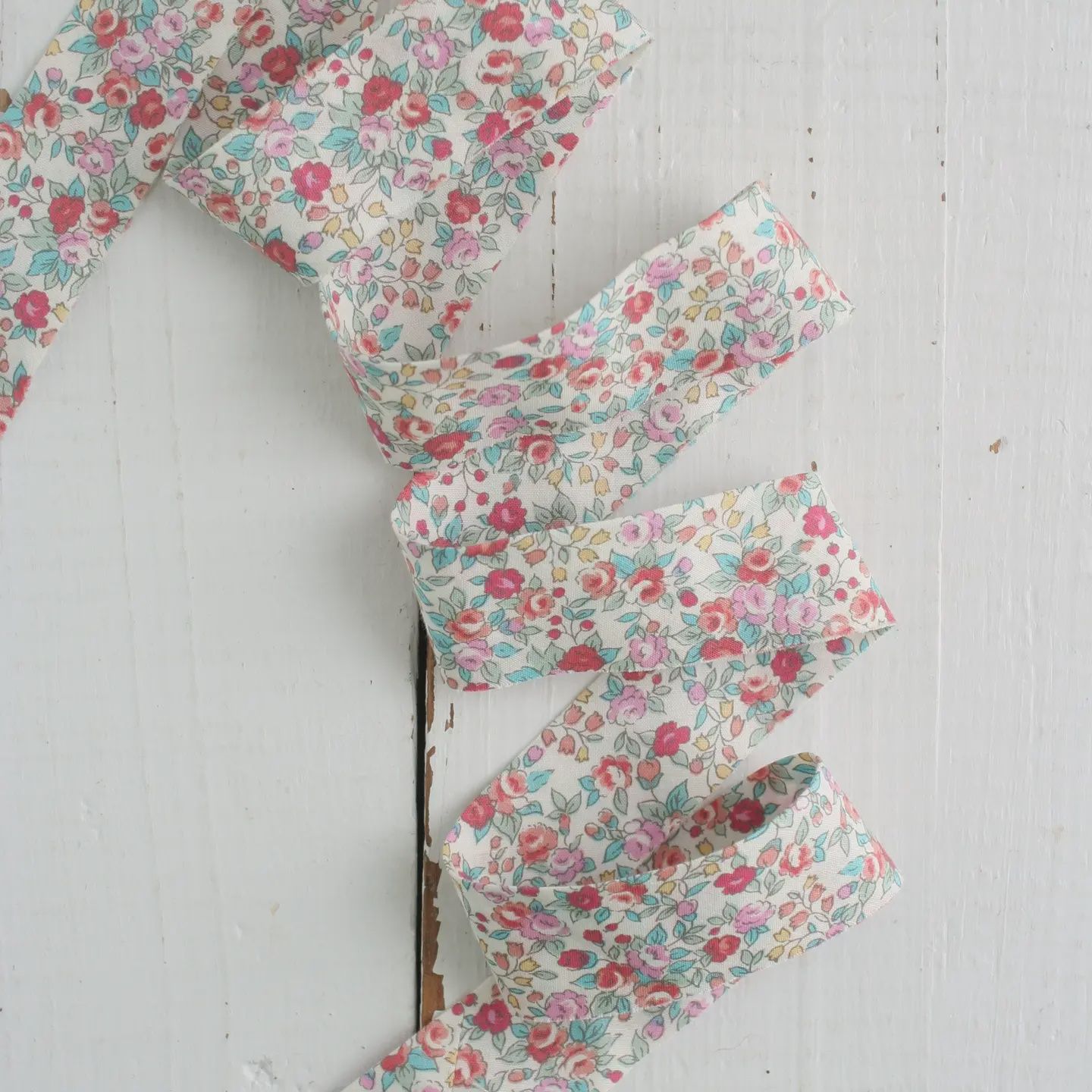 2.5" Bias Quilt Binding / Bouquet in Blossom / per metre