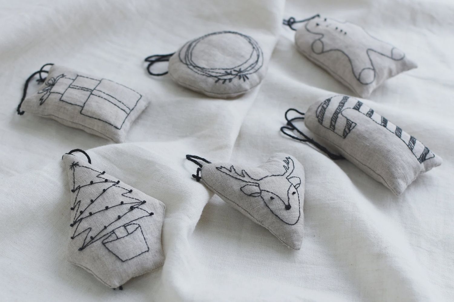 Tiny Trimmings Pattern / Jen Kingwell