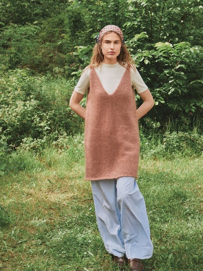 Meadow Dress  2507_09 / Sandnes Garn Pattern