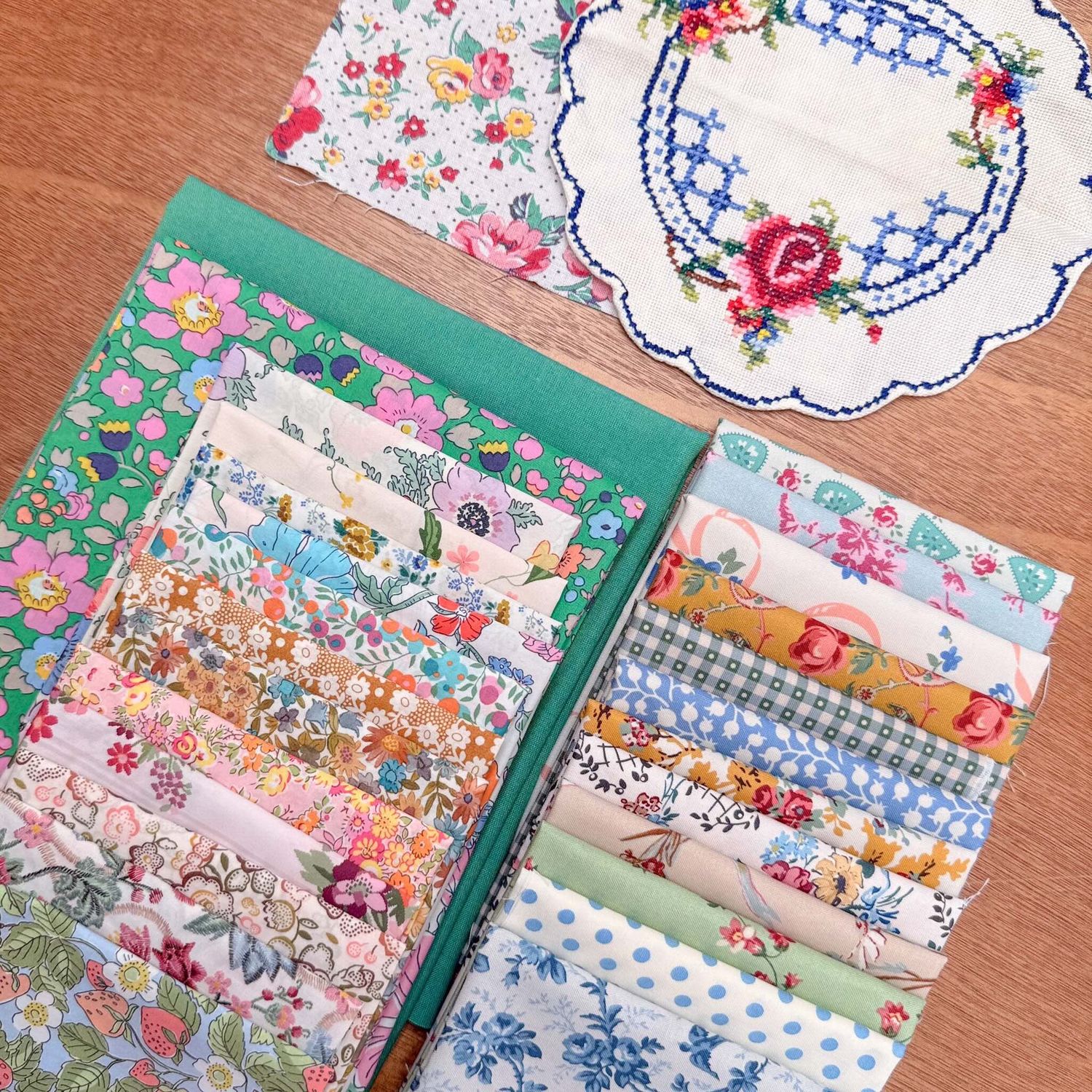 Gosling Quilt Bundle / More Liberty!, Style: Betsy Green