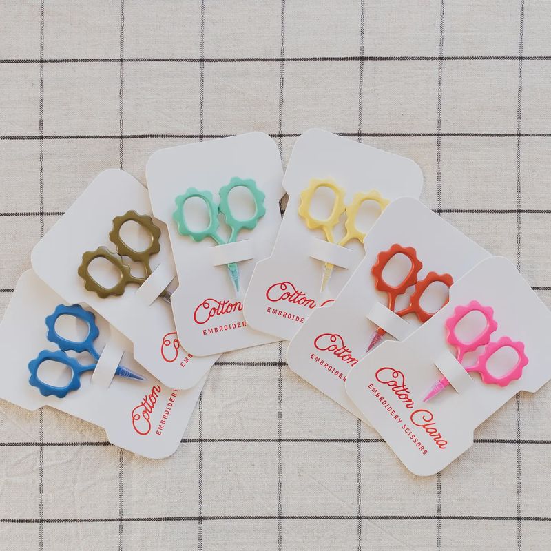 Cotton Clara Sunflower Embroidery Scissors
