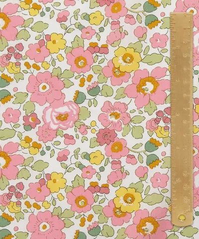 Liberty Tana Lawn - Betsy Organic B - 25cm