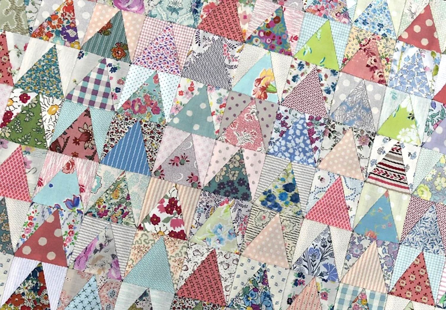 Not Quite 60 Degree Triangle - Postcard Project #4 / Jen Kingwell