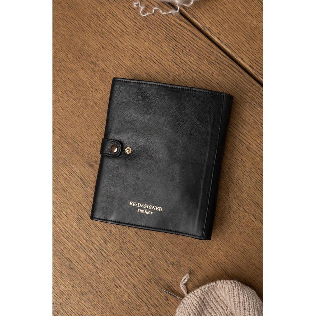 RE:DESIGNED Project 14 Needle Case / Black