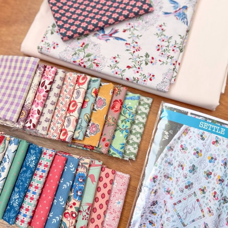 Settle Kit / Fabric + Pattern + Templates