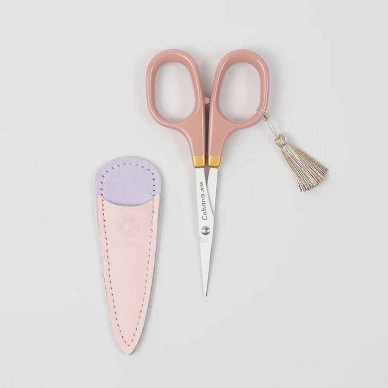 Cohana Scissors - Lacquered Handle - Sakura