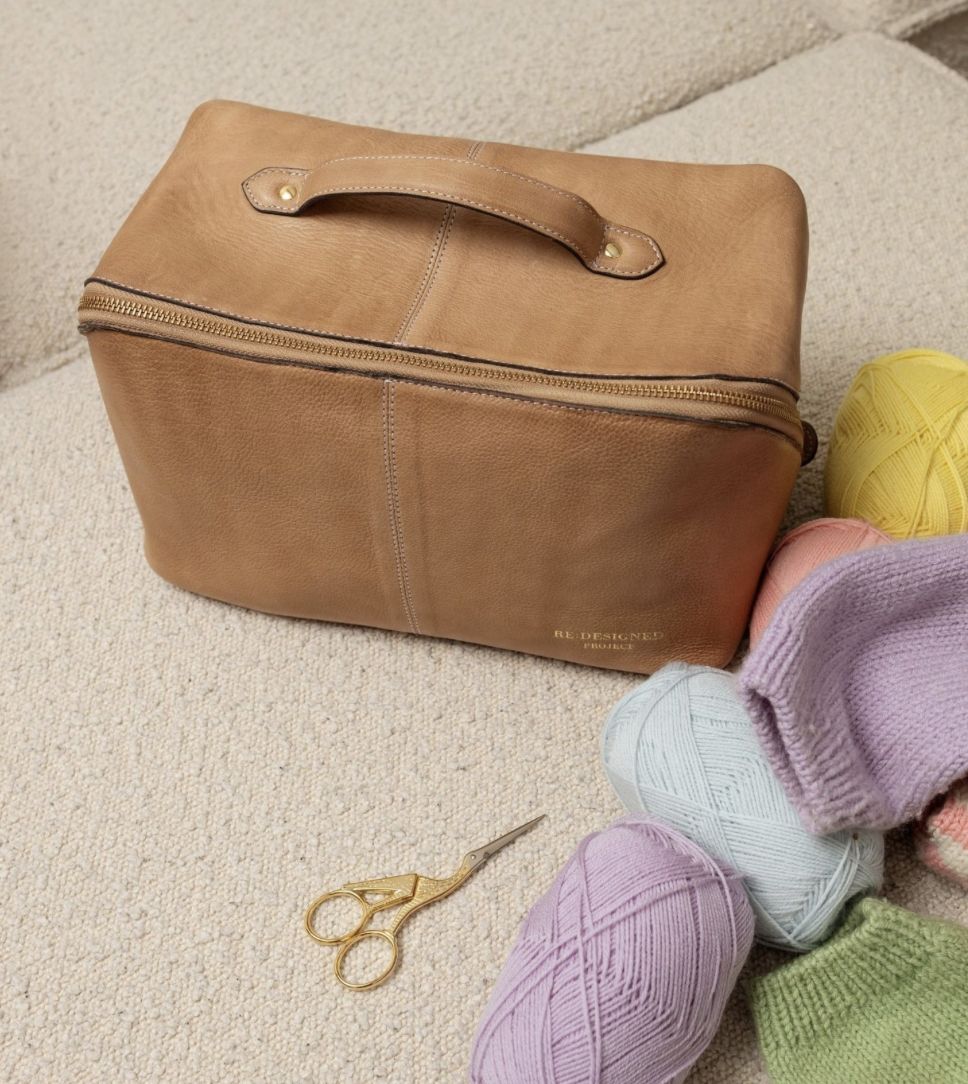 RE:DESIGNED Project 10 / Taupe