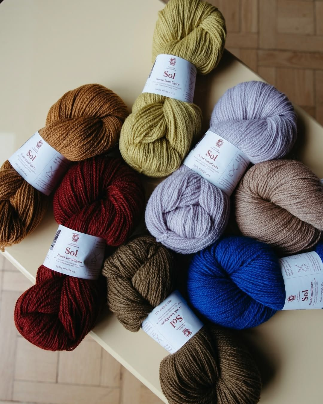 Hillesvåg / Sol Lambswool - DK