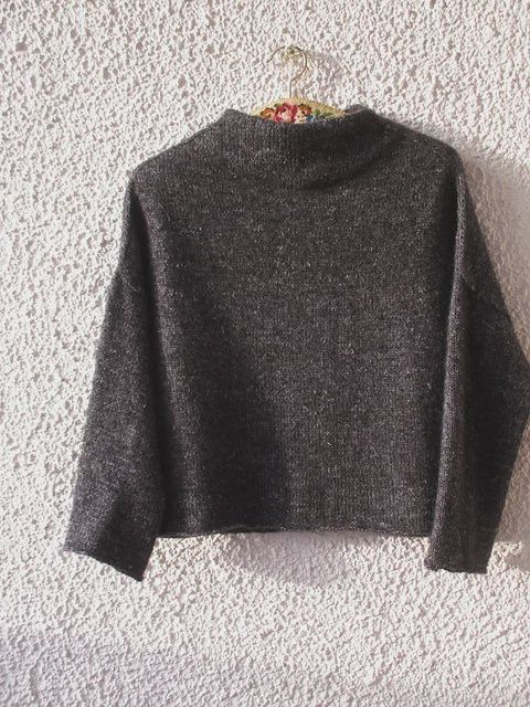 Isager Single Patterns / Bat Sweater (aka Flagermus) by Claudia Cirmaz