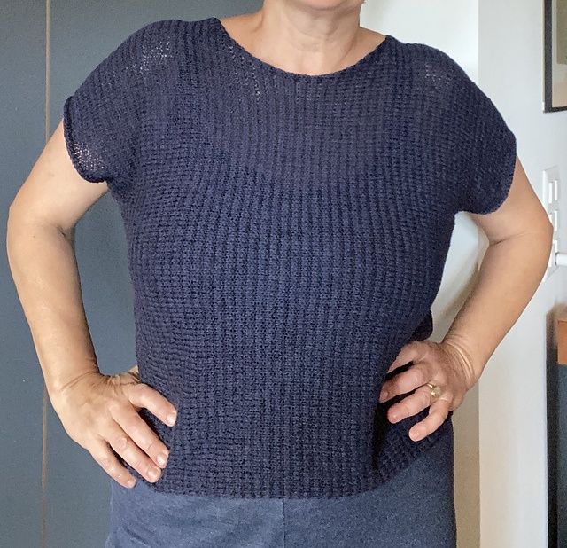 Isager Single Patterns / Driftwood Top