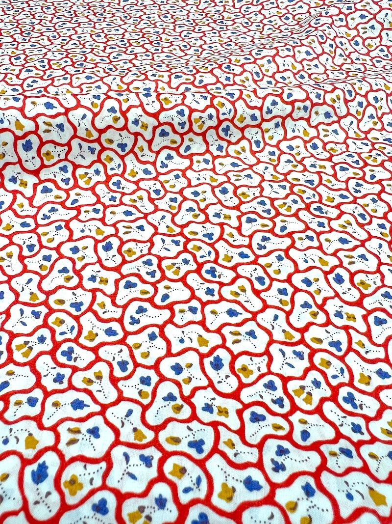 Liberty Tana Lawn Remnant - 1.7m Floral Paving C