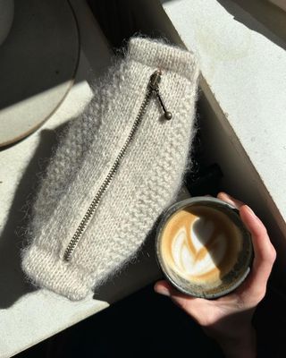 Honey Clutch / Petite Knit Pattern