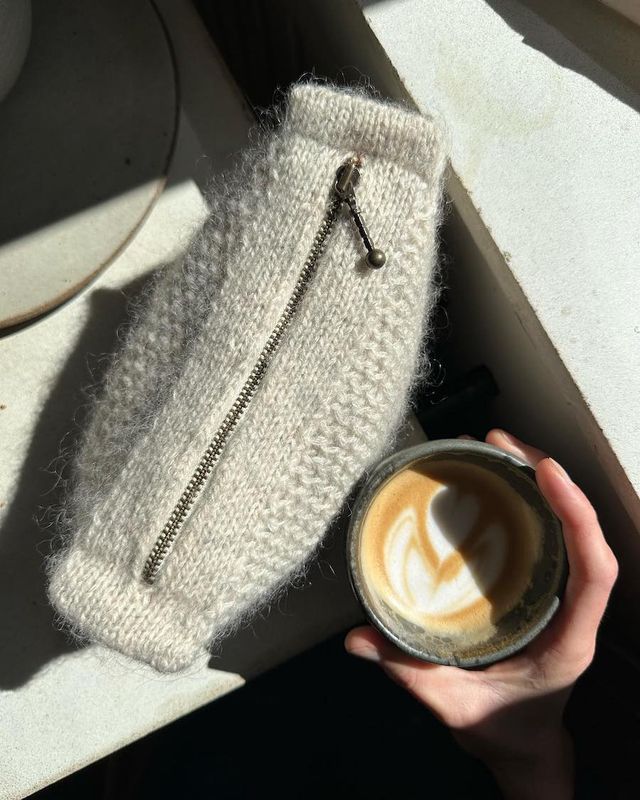 Honey Clutch / Petite Knit Pattern