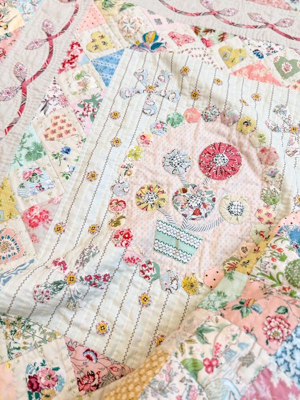 Primrose Hill Quilt / Fabric Kit + Pattern + Templates