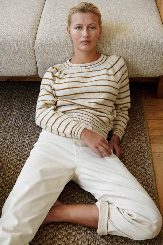 Isager Single Patterns / Swirl Sweater