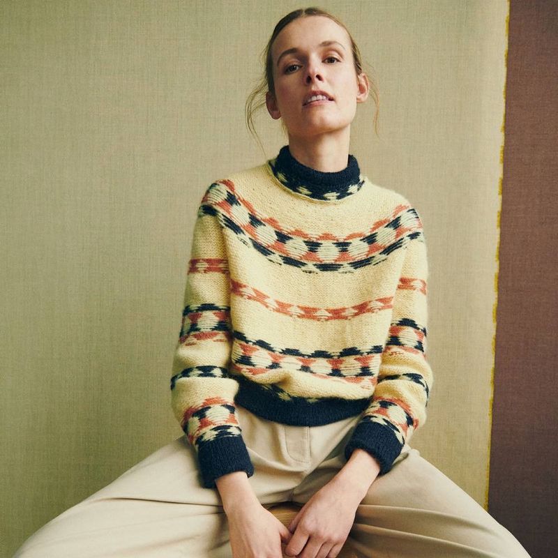 Isager Single Patterns / Gunta Sweater