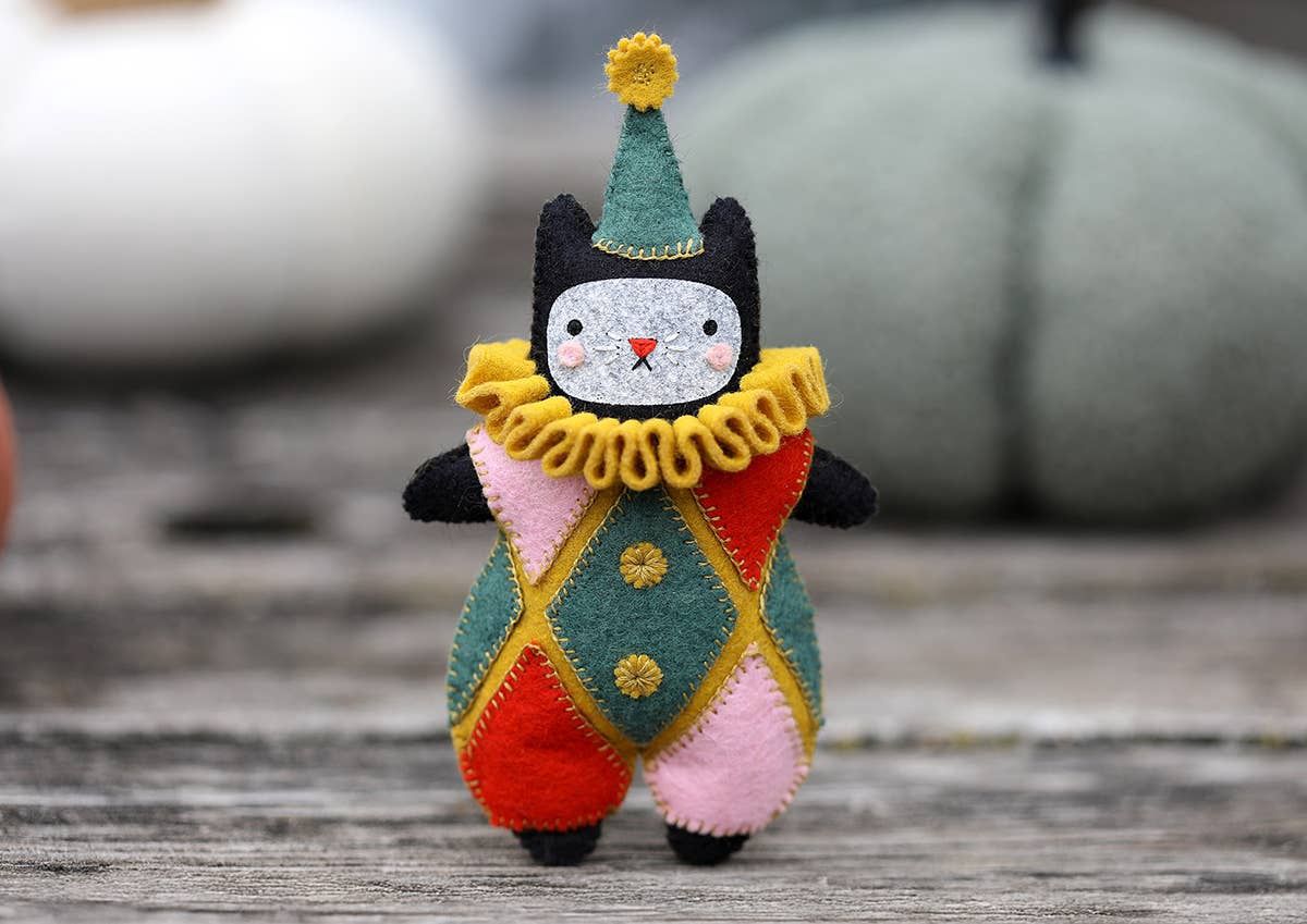 Kiriki Felt Doll Kit / Harlequin Cat