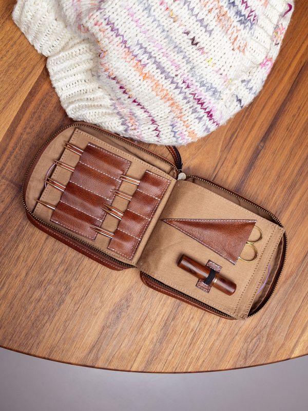 RE:DESIGNED Project 83 Needle Case / Walnut
