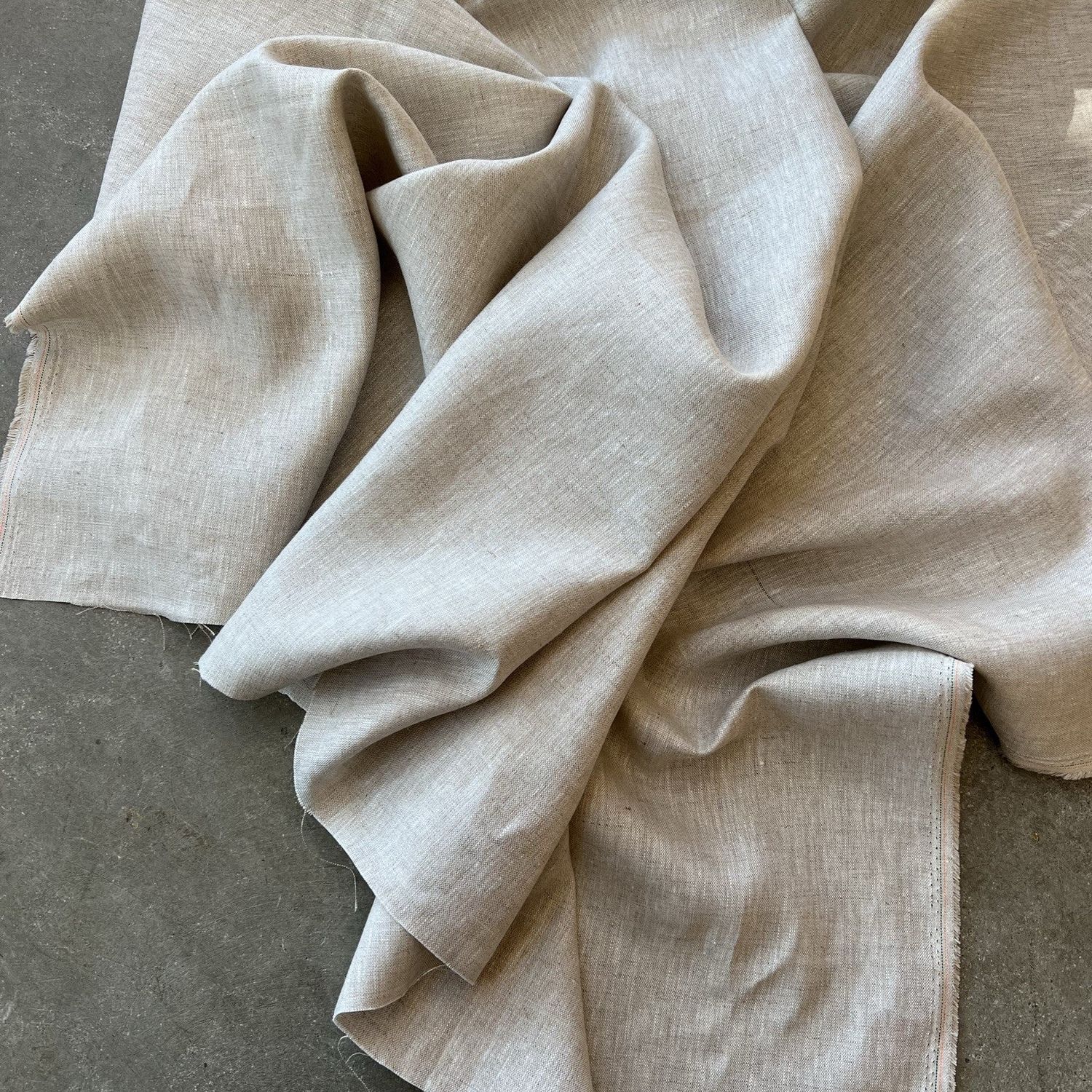 Potter Textiles Logan Linen / Natural 138cm wide / Per 25cm