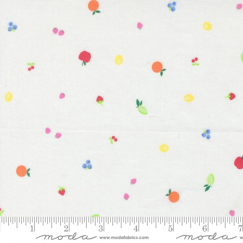 Moda Fruit Salad / Fruit Snack Off-white / Per 25cm