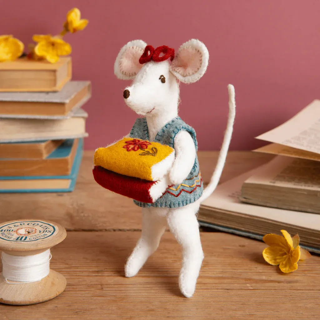 Felt Craft Mini Kit /Little Mouse the Librarian