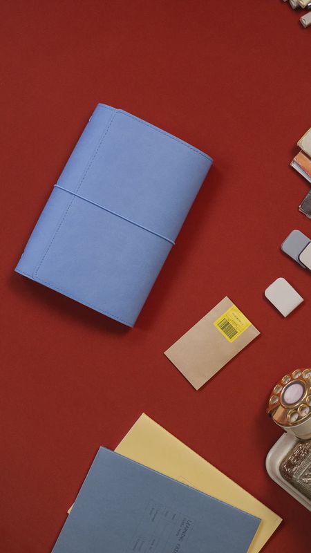 Creator's Friend Refillable Notebook Folio / Periwinkle Blue