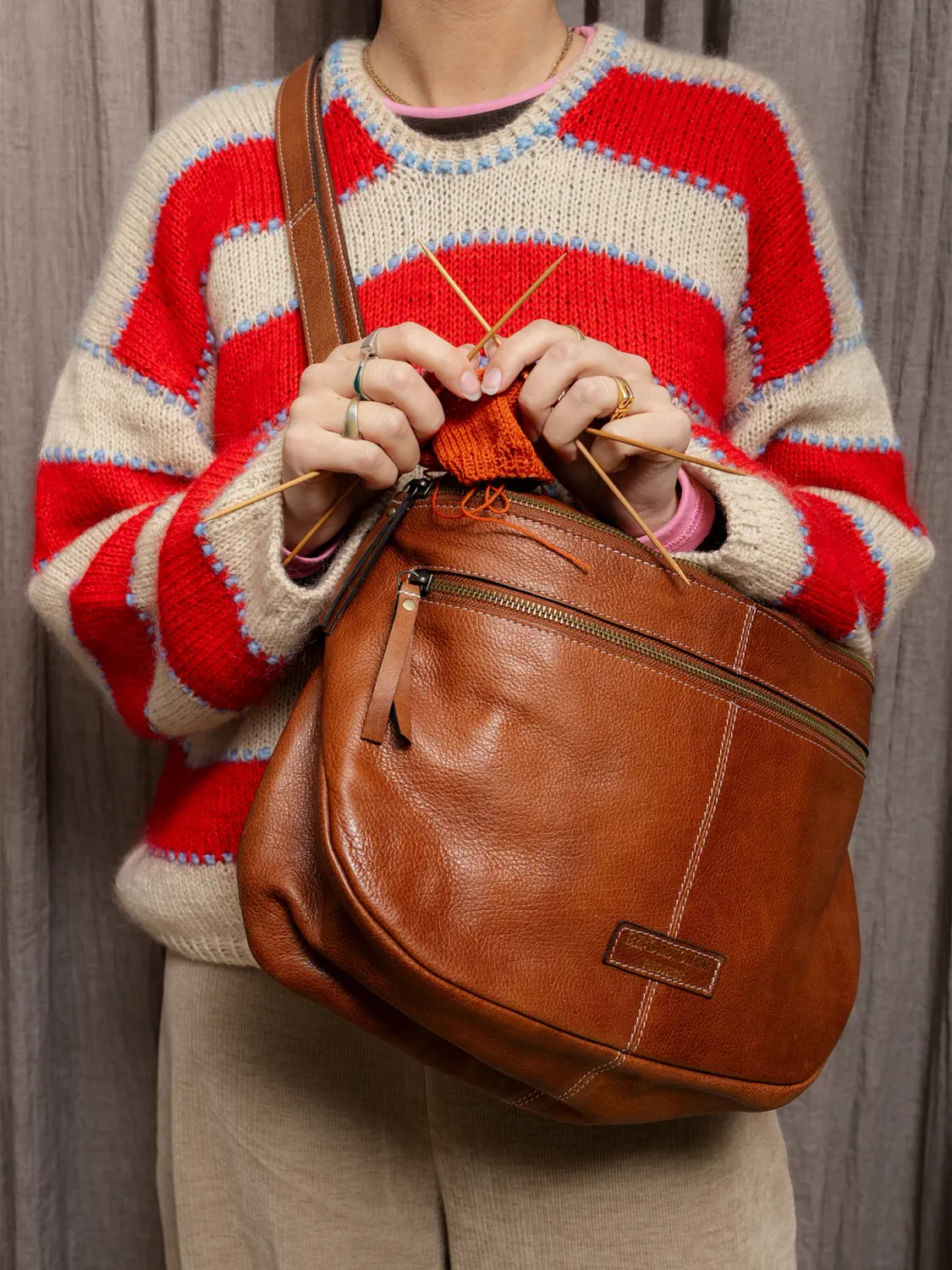 RE:DESIGNED Project 139 Crossover Bag, Colour: Walnut
