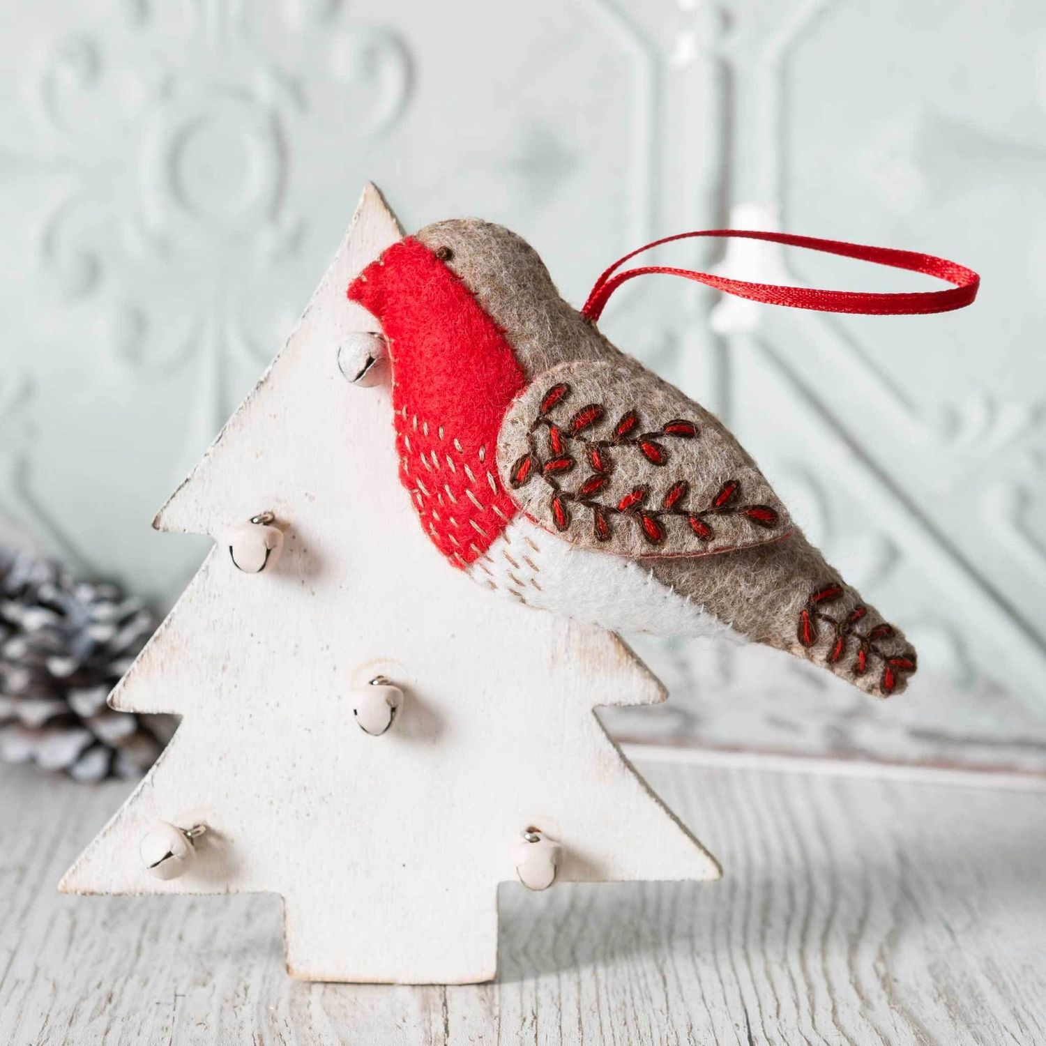 Felt Craft Mini Kit - Embroidered Robin