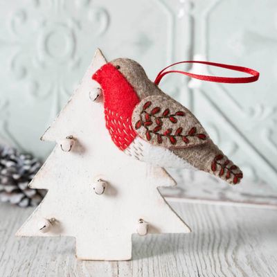 Felt Craft Mini Kit - Embroidered Robin