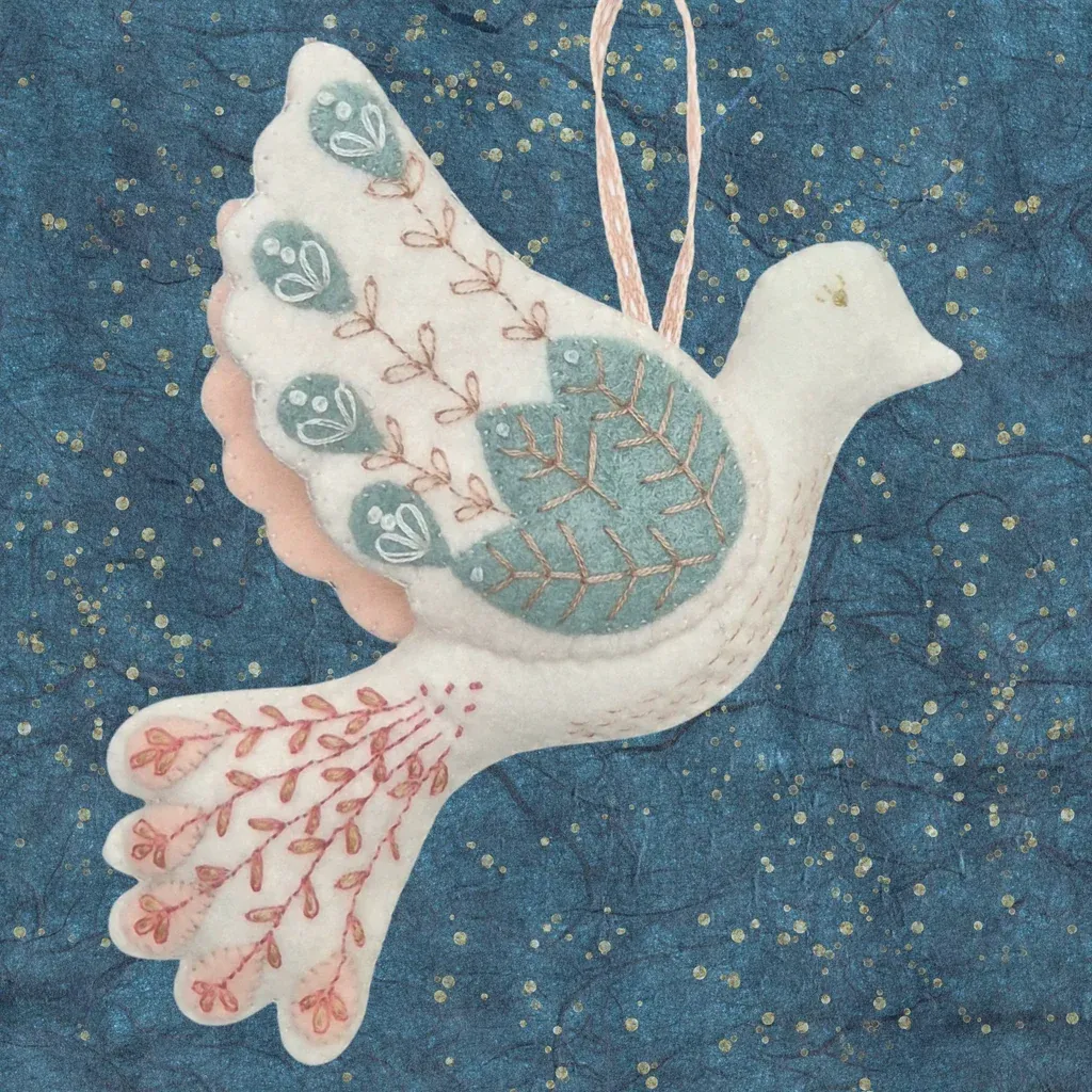 Felt Craft Mini Kit - Folk Dove