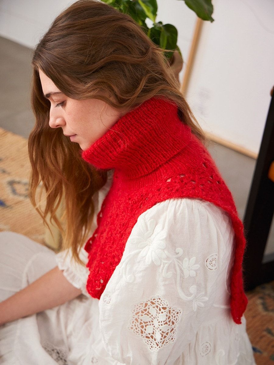 Sandnes Garn 2403 No. 1 – Fleur neck