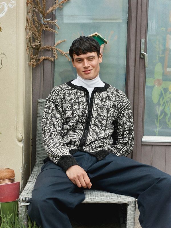 Sandnes Garn Tema 75 No. 7 – Nøstebu cardigan men
