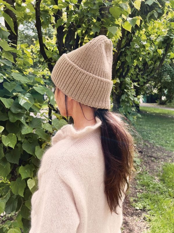 Sandnes Garn 2210 No. 10 – Must-have beanie