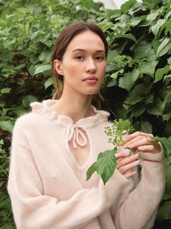 Sandnes Garn 2210 No. 5 – Malou blouse