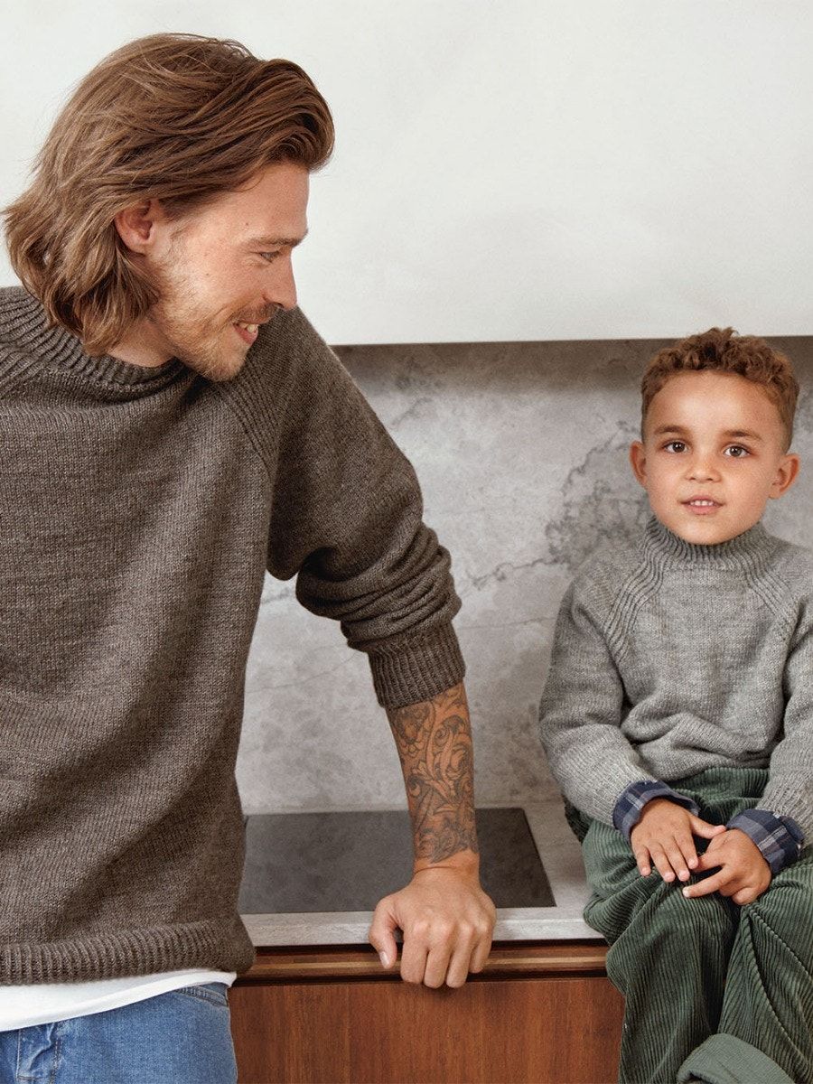 Sandnes Garn 2212 No. 2A – KELLY SWEATER MEN (neck down)