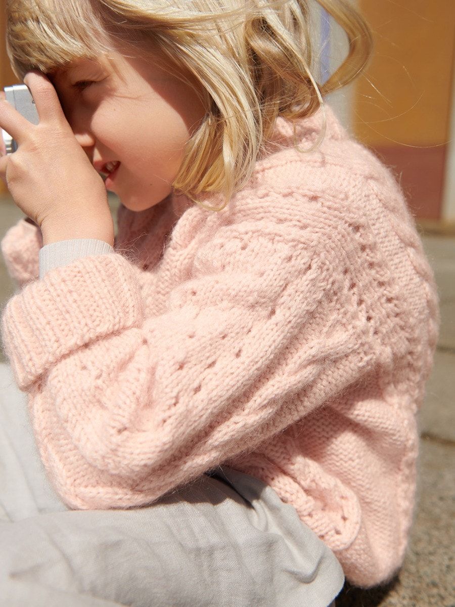 Sandnes Garn 2408 No. 1 – Cornelia Sweater Junior