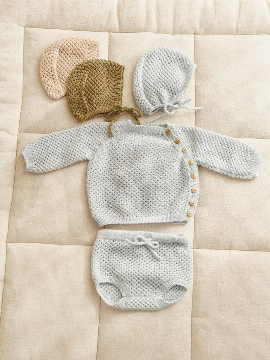 Sandnes Garn 2413 No. 5 – April Cardigan, Diaper Pants &amp; Bonnet
