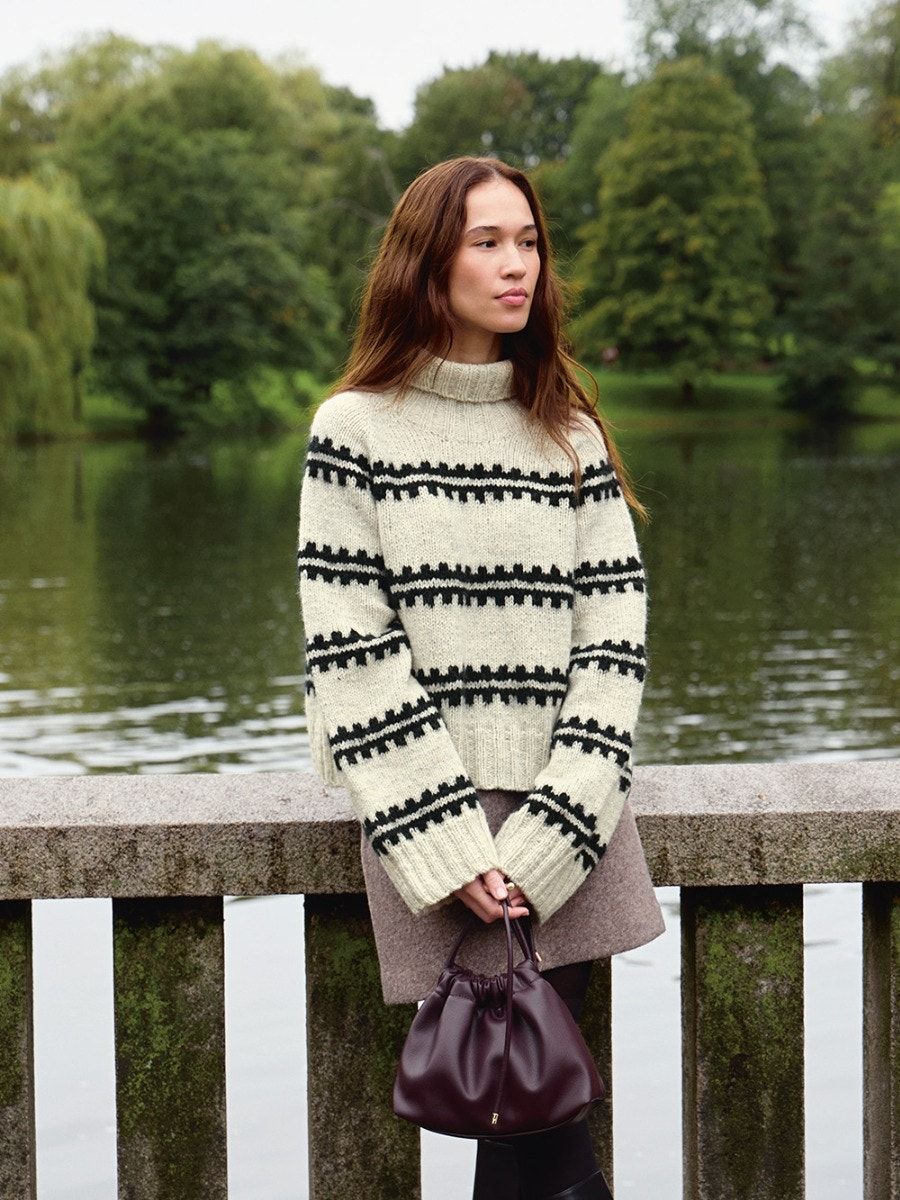 Sandnes Garn 2513 No. 1 – Ridge Sweater